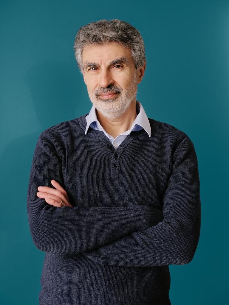 Prof. Yoshua Bengio